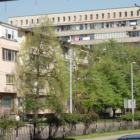 Apartament Bravo דירה *